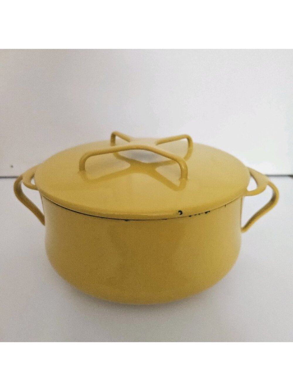 Vintage 1960s DANSK Kobenstyle Yellow Enamel 1 quart Pot Dutch Oven w Trivet Lid